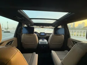 2023 Chevrolet Suburban Premium