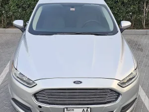 2016 فورد فيجن S