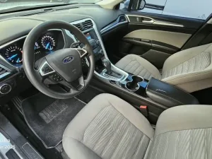2016 فورد فيجن S