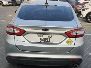 2016 فورد فيجن S