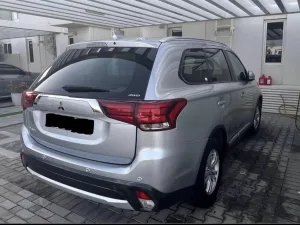 2016 Mitsubishi Outlander SE Special Edition