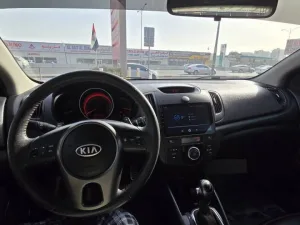 2013 Kia Cerato EX hatchback