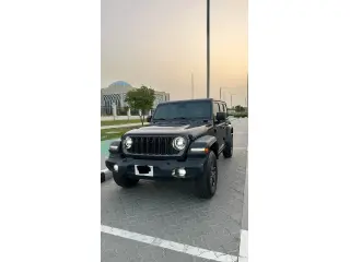 2024 Jeep Wrangler Unlimited في Dubai سيارة مستعملة