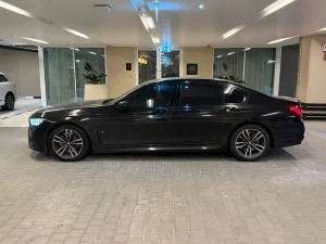 2020 BMW 7-Series 730i