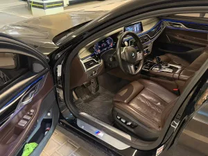 2020 BMW 7-Series 730i