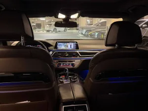 2020 BMW 7-Series 730i