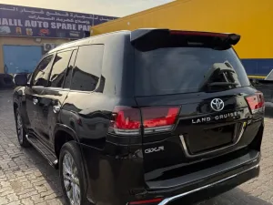 2011 Toyota Land Cruiser Grand Touring