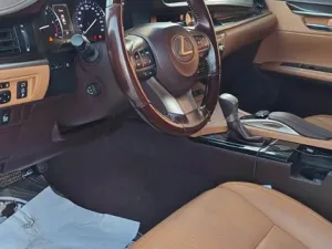 2016 لكزس ES - اي اس Es350