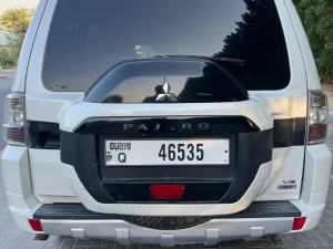 2015 Mitsubishi Pajero GLS