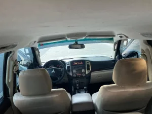 2015 Mitsubishi Pajero GLS