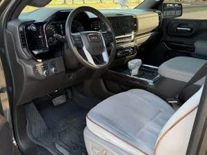 2023 GMC Sierra Elevation