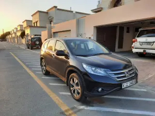 2014 Honda CR-V في Dubai سيارة مستعملة