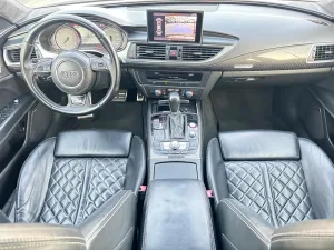 2016 اودي اس ٧ quattro Premium