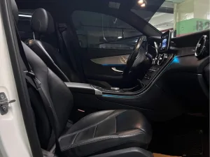 2019 Mercedes-Benz GLC GLC300
