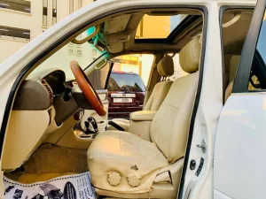 2006 تويوتا لاند كروزر Grand Touring