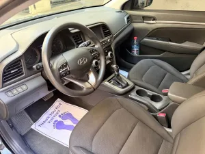 2019 Hyundai Elentra SE
