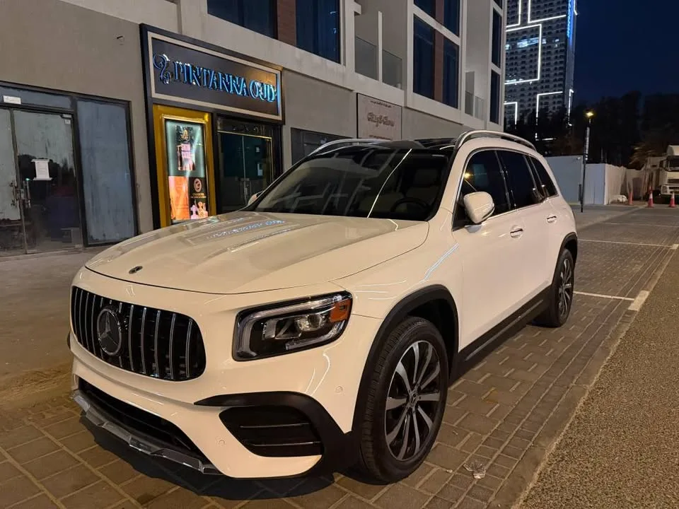MERCEDES-BENZ GLB250 PREMIUM 2022