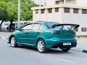 2015 ميتسوبيشي لانسر GT
