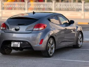 2012 هيونداي فوليستر standard