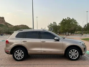2015 Volkswagen Touareg S
