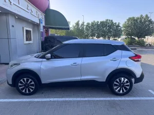 2020 Nissan KICKS SE
