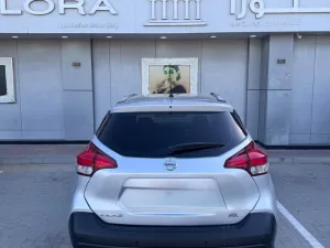 2020 Nissan KICKS SE