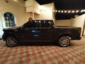 2011 Ford F150 Lariat