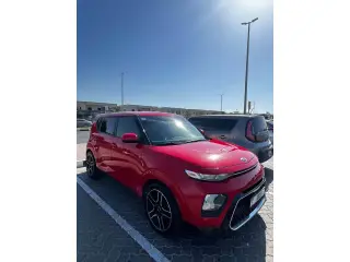 2020 Kia Soul في Dubai سيارة مستعملة
