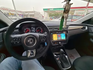 2024 ام جي ٥ No Trim