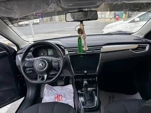 2024 ام جي ٥ No Trim