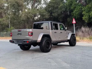 2021 جييب جلاديتير Willys Sport