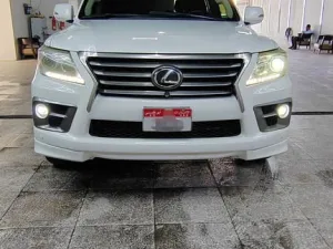 2014 Lexus LX 570 No Trim
