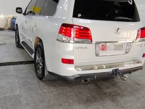 2014 Lexus LX 570 No Trim