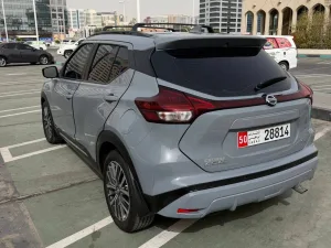2021 Nissan KICKS SR