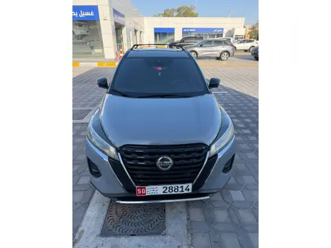 2021 Nissan KICKS SR