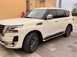 2012 نيسان باترول LE