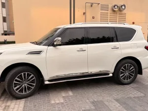 2012 نيسان باترول LE