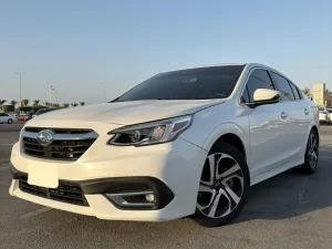 2022 سوبارو لوغاسي Limited