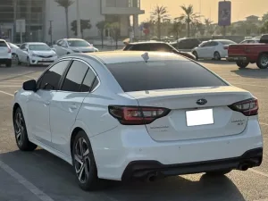 2022 سوبارو لوغاسي Limited