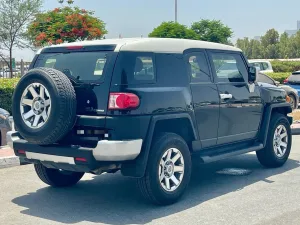 2020 تويوتا أف جي كروزر Extreme