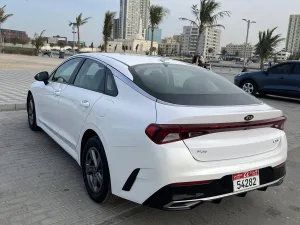 2021 كيا كي ٥ EX