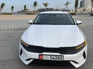 2021 كيا كي ٥ EX