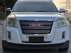 2013 جي أم سي ترين Denali