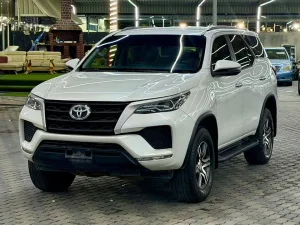2023 Toyota Fortuner Smart