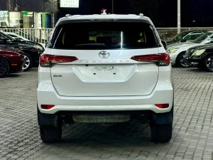 2023 Toyota Fortuner Smart