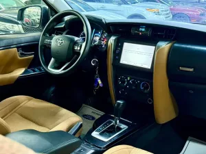 2023 Toyota Fortuner Smart