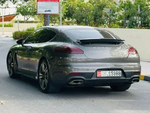 2014 Porsche Panamera 4S