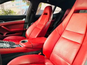 2014 Porsche Panamera 4S