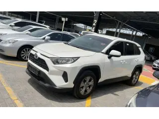 2025 Toyota Rav4 في Ajman سيارة مستعملة