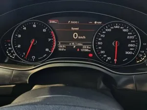 2013 اودي آي ٧ Premium Plus